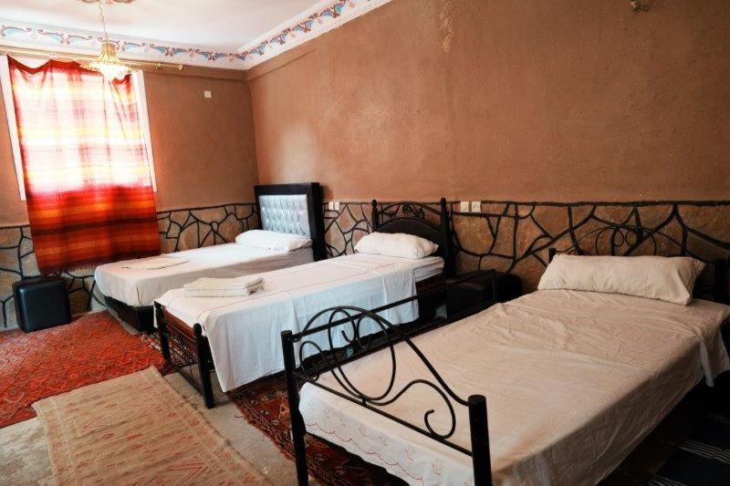 Dounia Hostel Tinghir Buitenkant foto